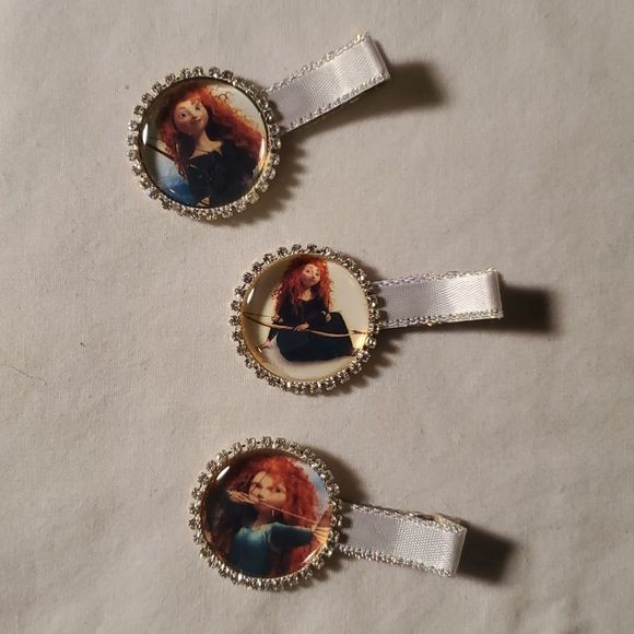 NEW DISNEY'S PRINCESS MERIDA SPARKLY CLIPPY TRIO - Picture 1 of 1